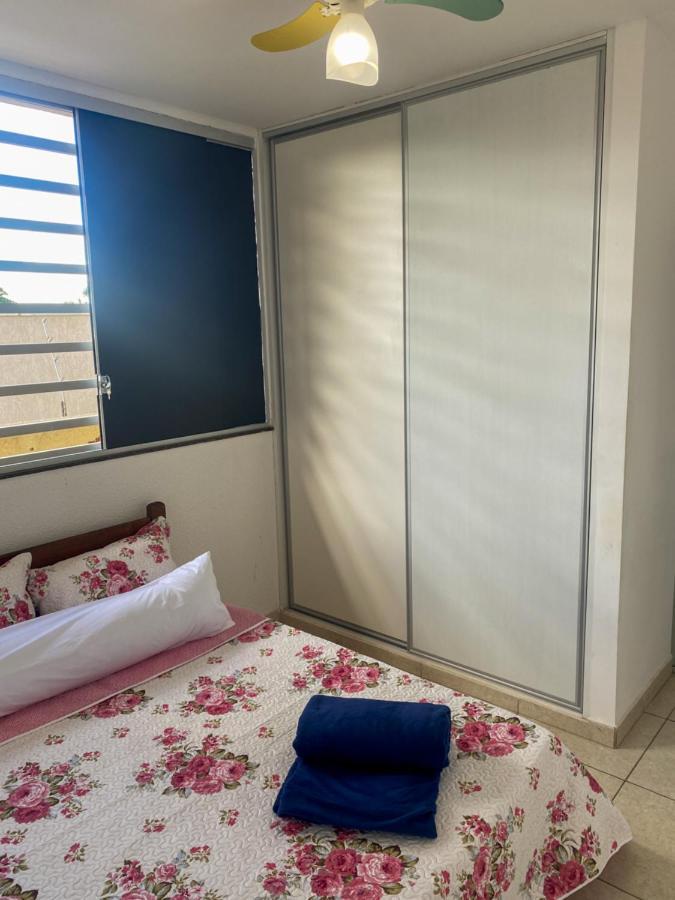4 Aps Baratos, Confortaveis, Completos E Com Garagem Insta Thiagojacomo Goiânia Oda fotoğraf